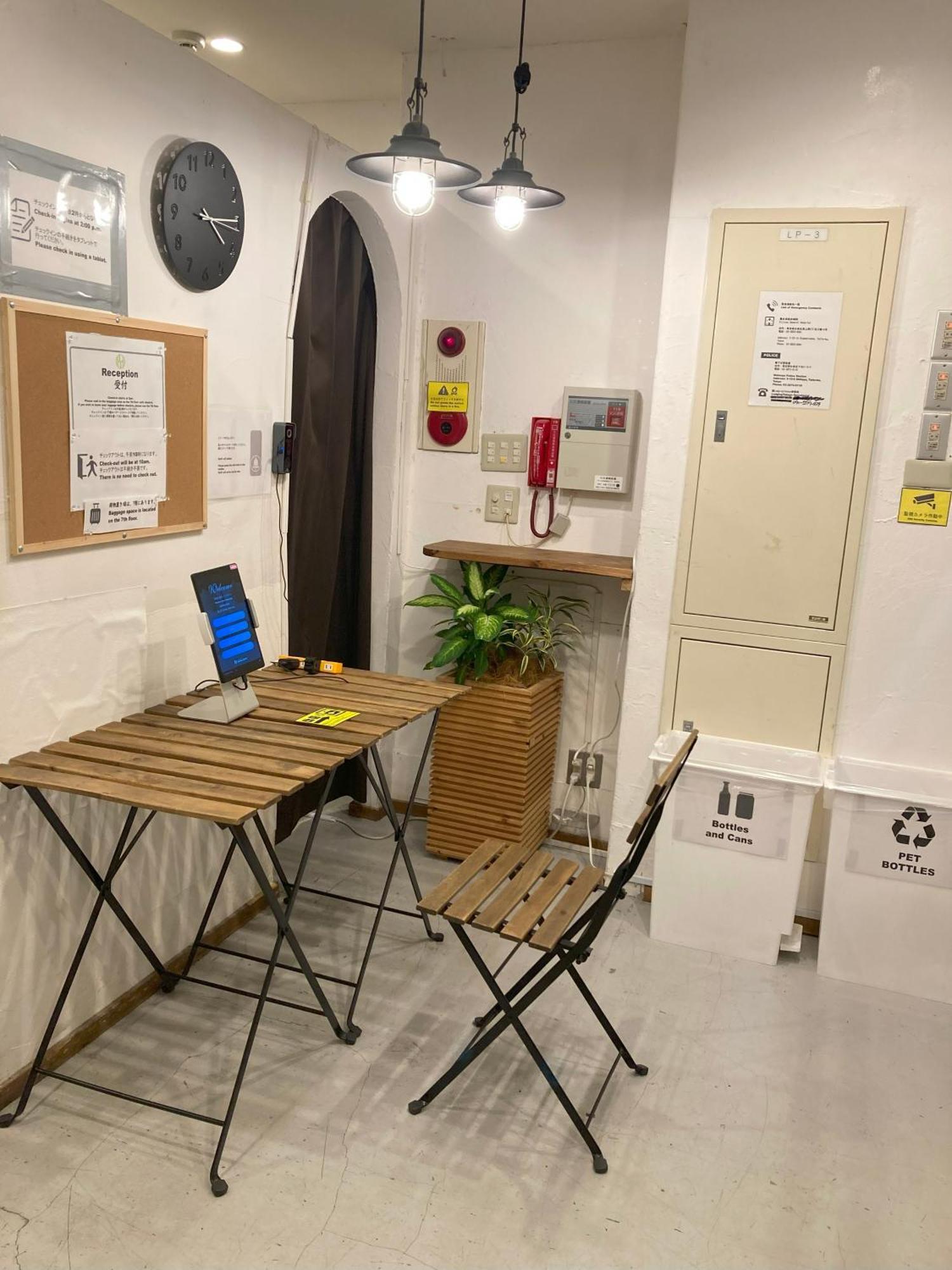 Hostel Lodging Tokyo Ueno Esterno foto