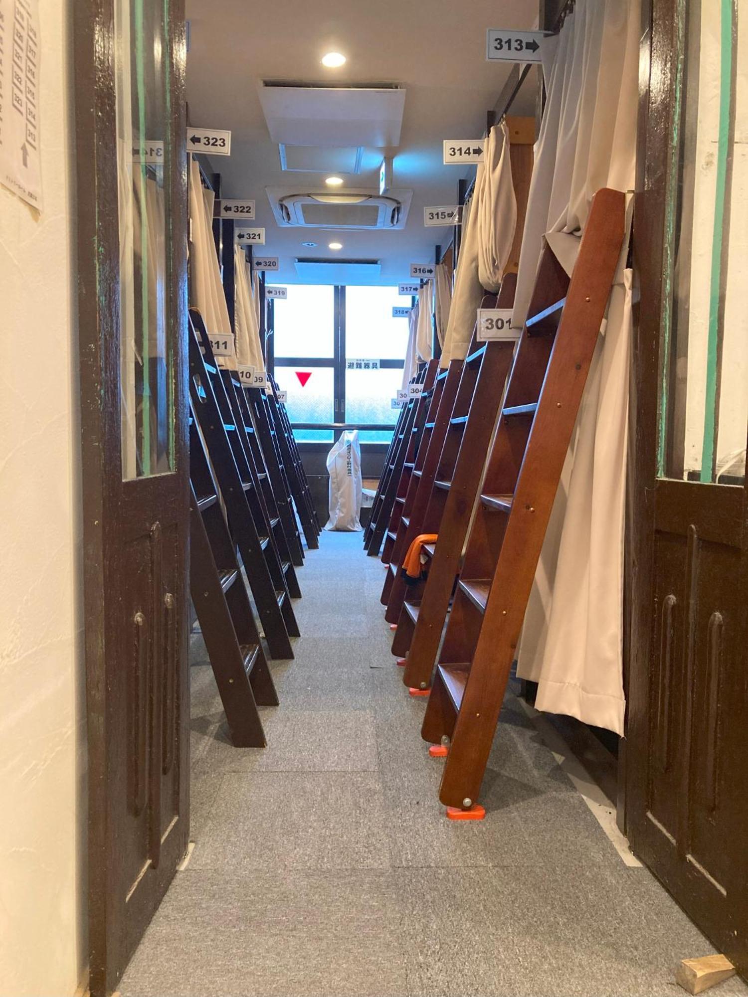 Hostel Lodging Tokyo Ueno Esterno foto